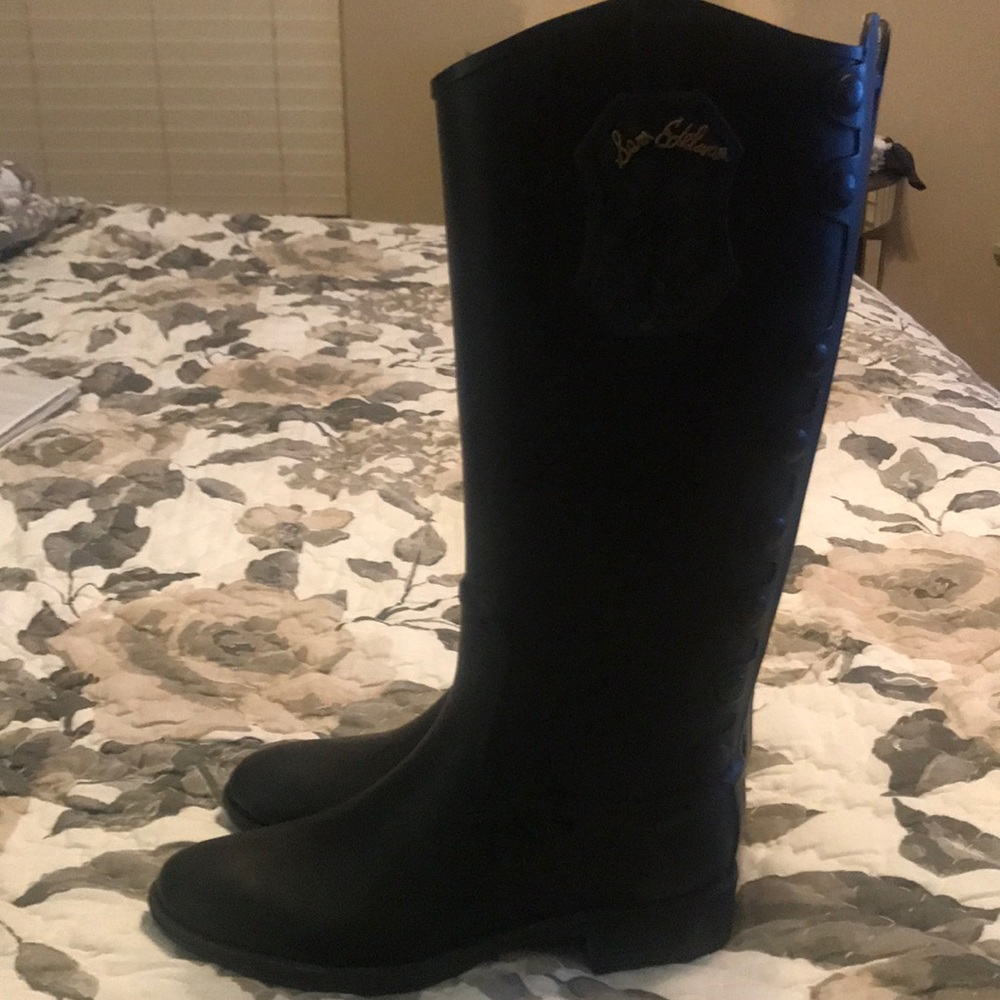 Sam Edelman VERY STYLISH rain boots